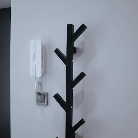 מלון West.13 Guest