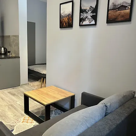 מלון West.13 Guest קרקוב