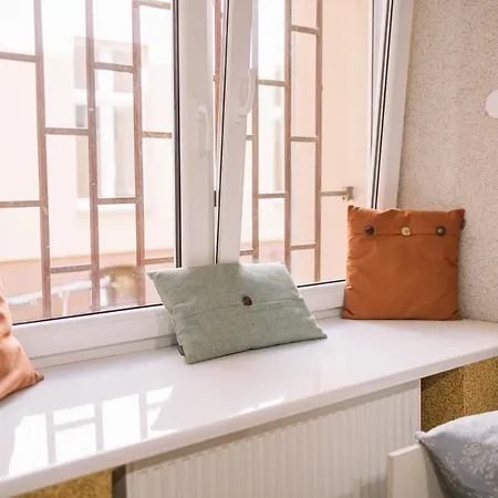 West.13 Guest Krakow