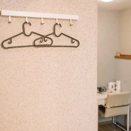 West.13 Guest * Krakow