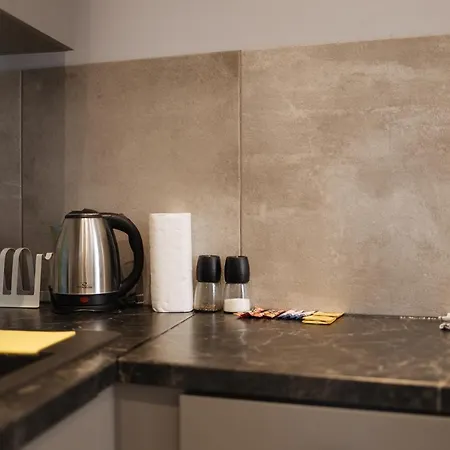 West.13 Guest Hotell Kraków