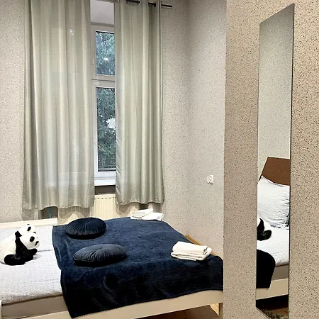 West.13 Guest * Krakow