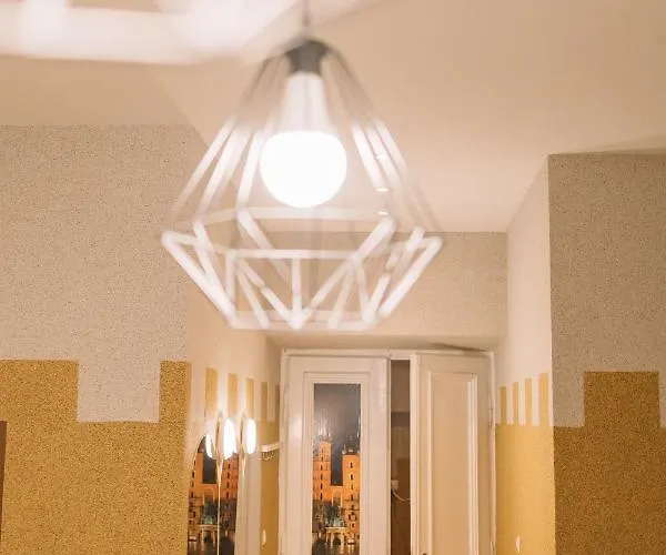 West.13 Guest * Kraków