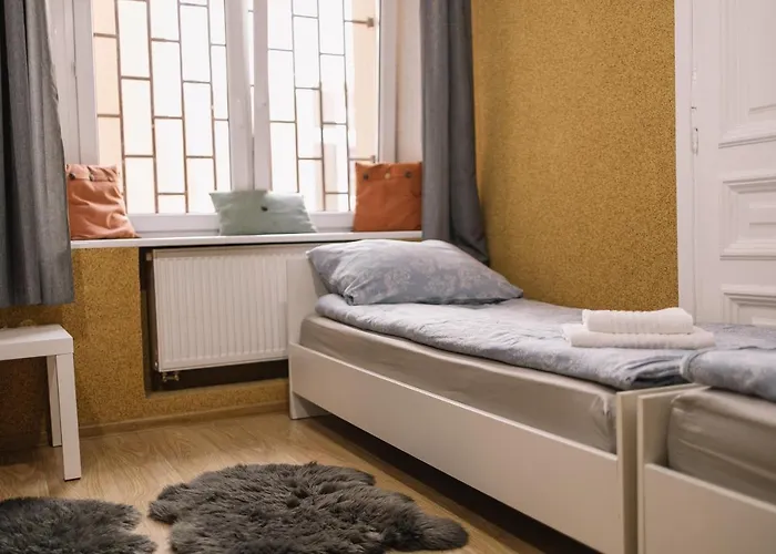 West.13 Guest Kraków