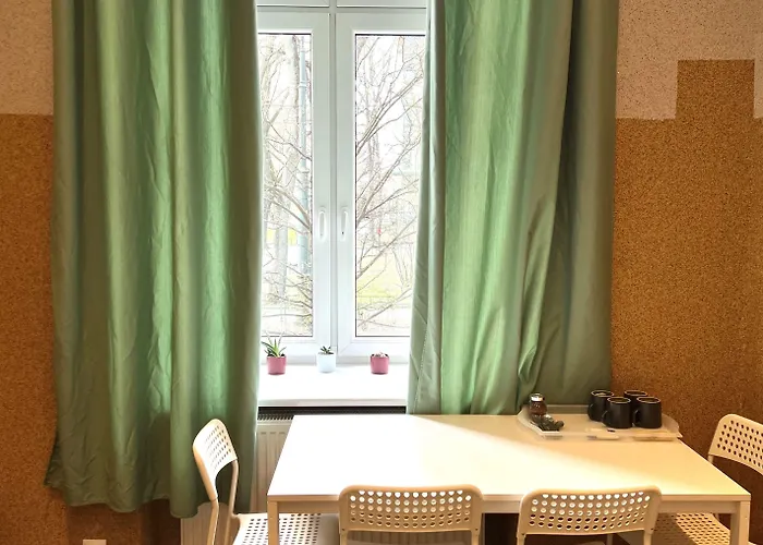 West.13 Guest * Kraków