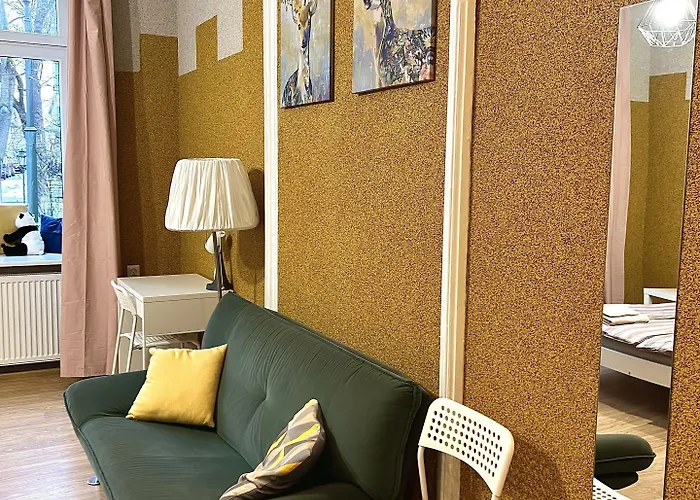 West.13 Guest * Kraków