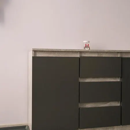 West.13 Guest 크라쿠프