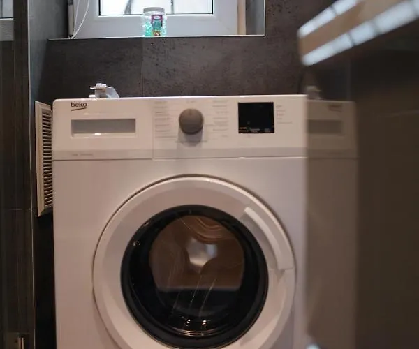 West.13 Guest Hotel *